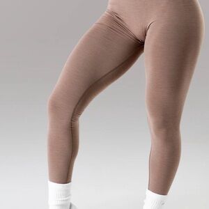 Alphalete amplify leggings